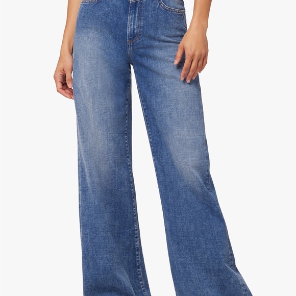 Joe's Jeans Denim - Joe's Jeans Blue Flare Wide-Leg Jeans size 27 NWT. Style model Goldie.